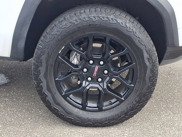 Used 2025 GMC Canyon AT4 AWD/4WD image 29