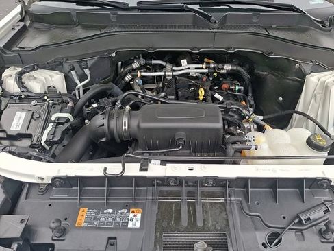 Certified 2023 Ford Explorer XLT w/ Equipment Group 202A AWD/4WD image 34
