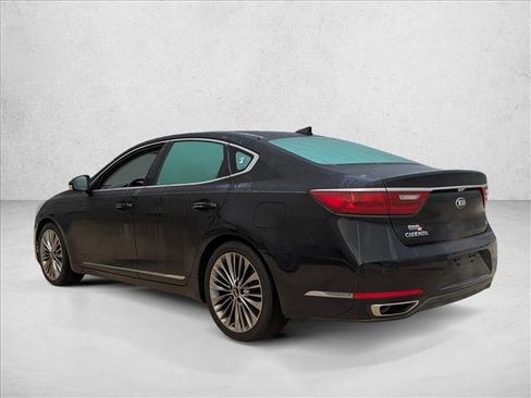 Used 2019 Kia Cadenza Limited image 7