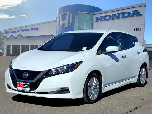Used 2022 Nissan Leaf S image 1