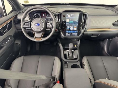 Used 2025 Subaru Forester Sport image 5