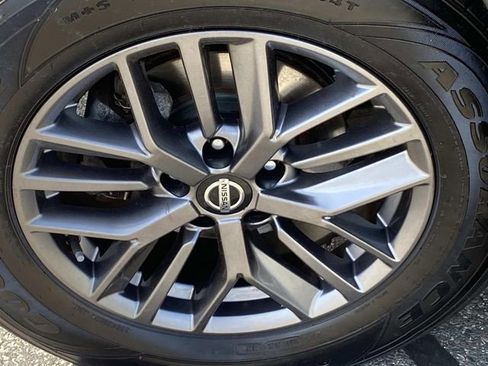 Used 2021 Nissan Rogue S AWD/4WD image 28