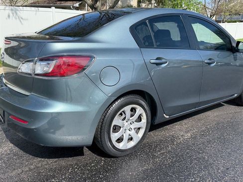 Used 2012 MAZDA MAZDA3 i Sport FWD image 29