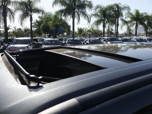 Used 2019 Ford F250 Lariat w/ Lariat Ultimate Package image 29