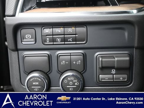 New 2026 Chevrolet Suburban High Country w/ LPO, Get Active Package RWD image 15