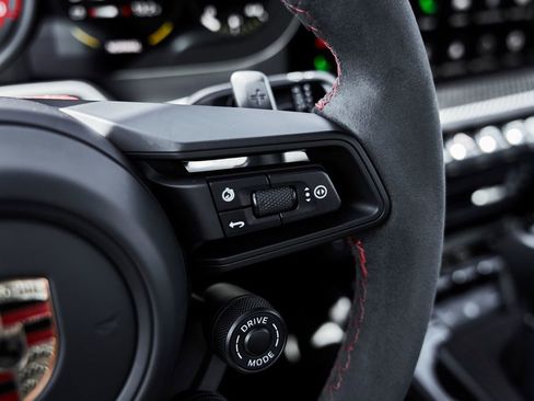 Used 2024 Porsche 911 GT3 RS RWD image 58