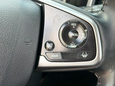 Used 2020 Honda CR-V Touring image 17