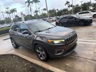 Used 2019 Jeep Cherokee Limited FWD video 1