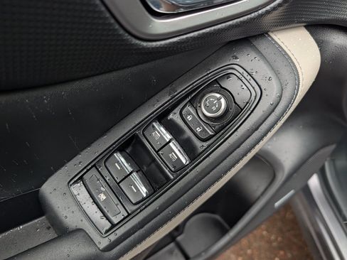 Used 2023 Subaru Forester Limited AWD/4WD image 20