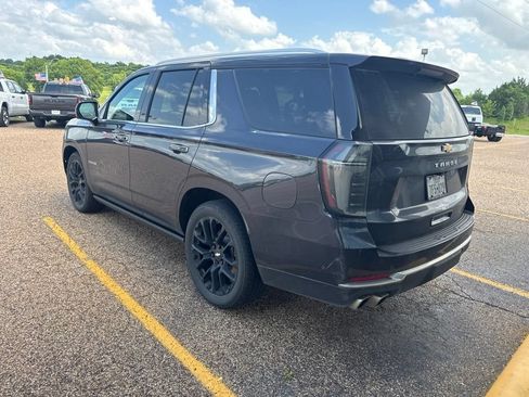 Used 2025 Chevrolet Tahoe High Country AWD/4WD image 5