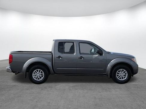 Used 2019 Nissan Frontier SV w/ Value Truck Package RWD image 3