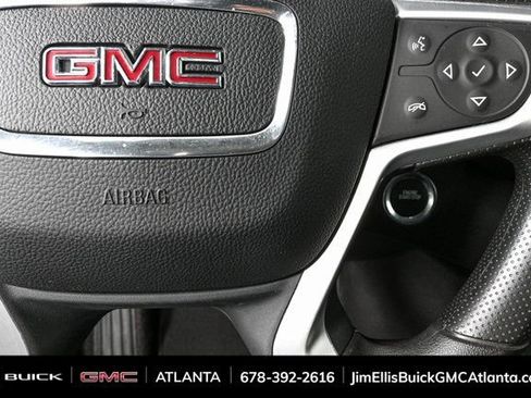 Used 2024 GMC Terrain SLE image 11
