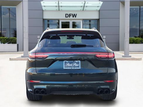 Used 2023 Porsche Cayenne GTS image 6