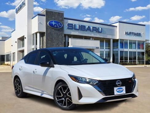 Used 2024 Nissan Sentra SR FWD image 1
