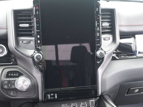 New 2026 RAM 1500 Laramie AWD/4WD image 25