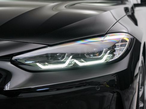 Used 2022 BMW 430i Convertible RWD image 9