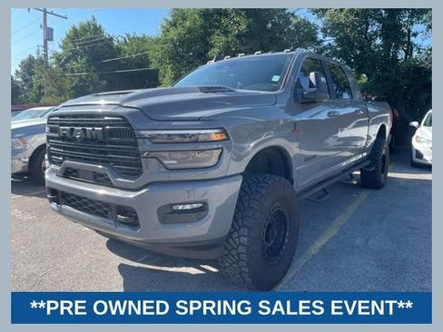 Used 2026 RAM 2500 Laramie w/ Night Edition AWD/4WD image 1