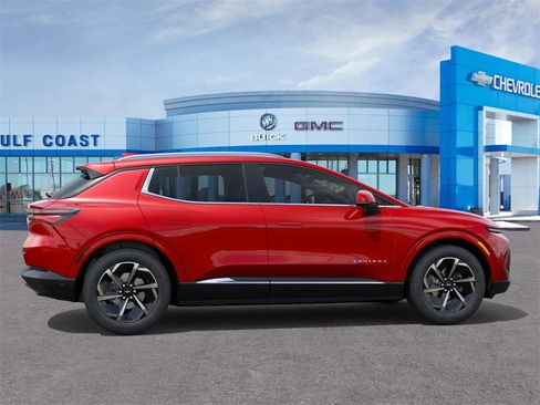 New 2025 Chevrolet Equinox EV LT image 5