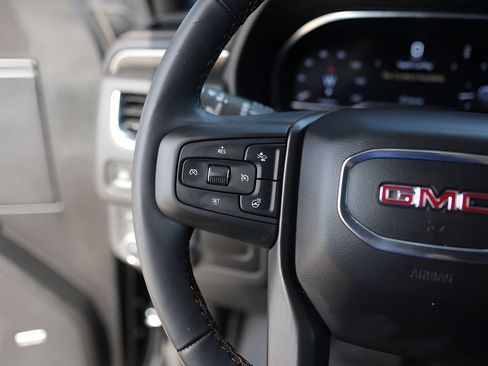 Used 2023 GMC Yukon XL AT4 w/ LPO, Floor Liner Package AWD/4WD image 17