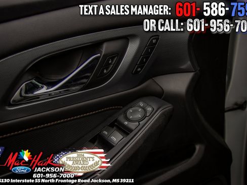 Used 2018 Chevrolet Traverse Premier w/ Driver Confidence II Package image 11