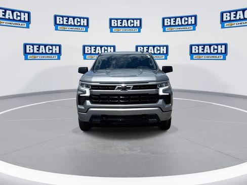 Used 2024 Chevrolet Silverado 1500 RST w/ Z71 Off-Road Package AWD/4WD image 3