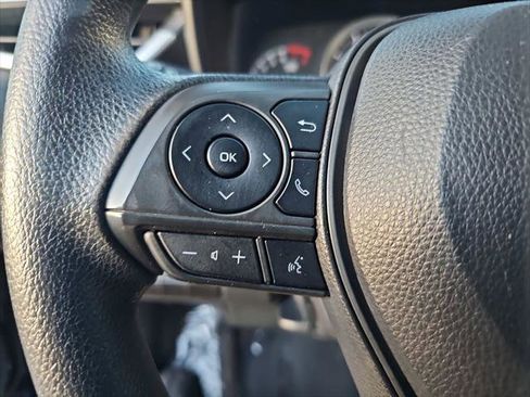 Certified 2022 Toyota Corolla LE image 11