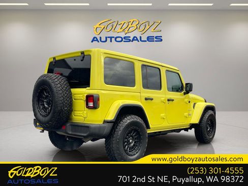 Used 2023 Jeep Wrangler Sahara image 3