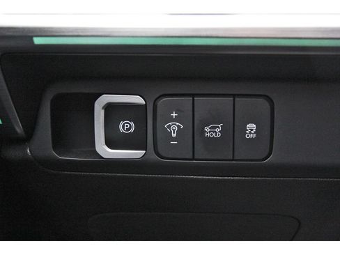 Certified 2024 Hyundai Santa Fe Limited AWD/4WD image 23