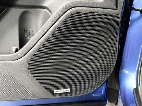 New 2025 Subaru Forester Limited image 17