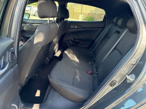 Used 2018 Honda Civic EX image 10