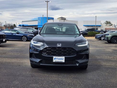 Certified 2025 Honda HR-V LX image 2