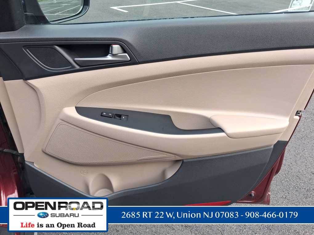 Used 2017 Hyundai Tucson SE w/ SE Popular Package 02 AWD/4WD image 16