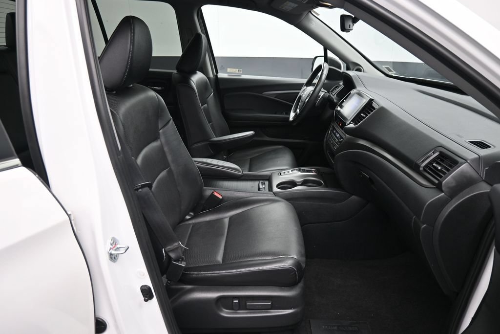 Certified 2023 Honda Ridgeline RTL image 25