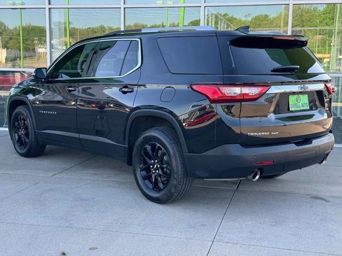 Used 2018 Chevrolet Traverse LT AWD/4WD image 5