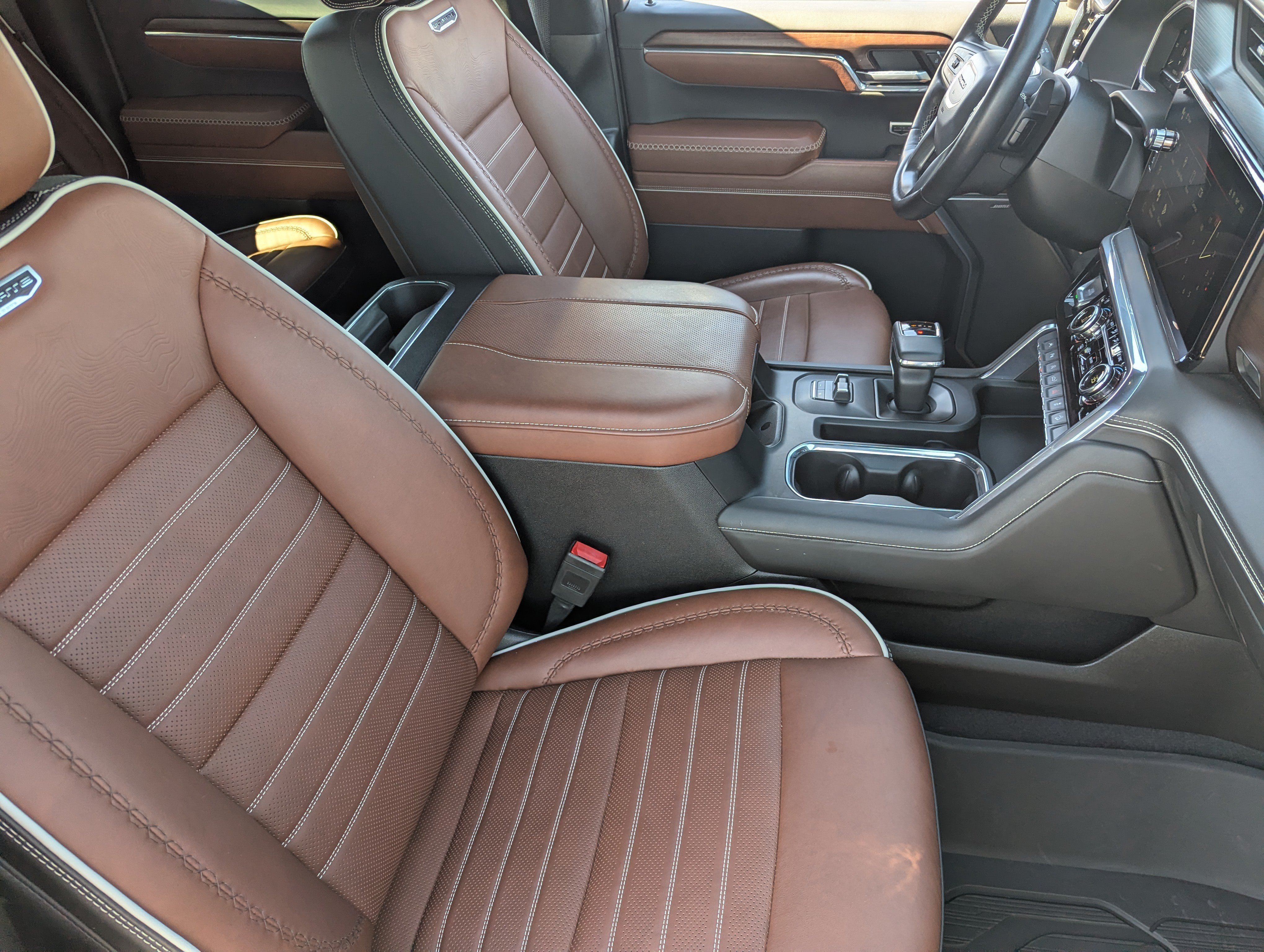 Used 2024 GMC Sierra 1500 Denali Ultimate AWD/4WD image 10