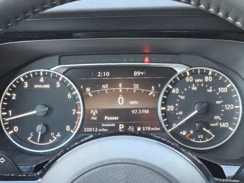 Used 2025 Nissan Pathfinder SL image 19