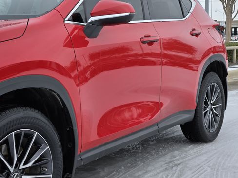 Used 2023 Lexus NX 250 image 12