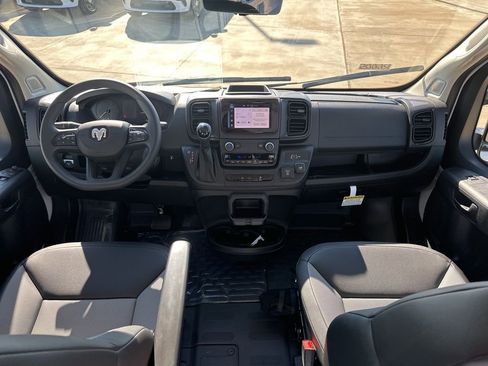 New 2026 RAM ProMaster 3500 w/ Convenience Group image 18