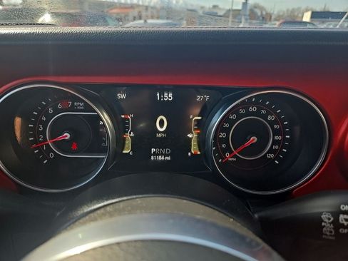 Used 2020 Jeep Wrangler Unlimited Rubicon w/ Steel Bumper Group AWD/4WD image 15
