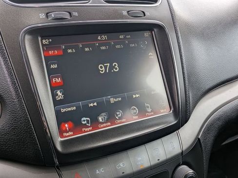 Used 2017 Dodge Journey Crossroad FWD image 23