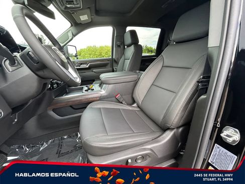 New 2026 GMC Sierra 2500 SLT w/ SLT Premium Package AWD/4WD image 10