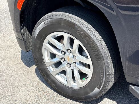 Certified 2024 Chevrolet Tahoe LT AWD/4WD image 21