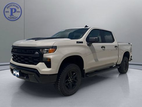 New 2026 Chevrolet Silverado 1500 Custom Trail Boss w/ Dark Appearance Package AWD/4WD image 3