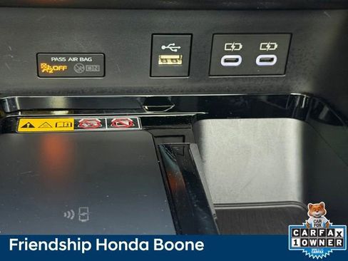 Used 2025 Toyota Camry XSE FWD image 31
