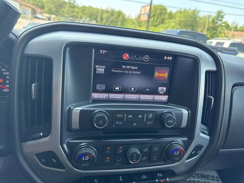 Used 2015 GMC Sierra 1500 SLT w/ SLT Crew Cab Value Package image 28