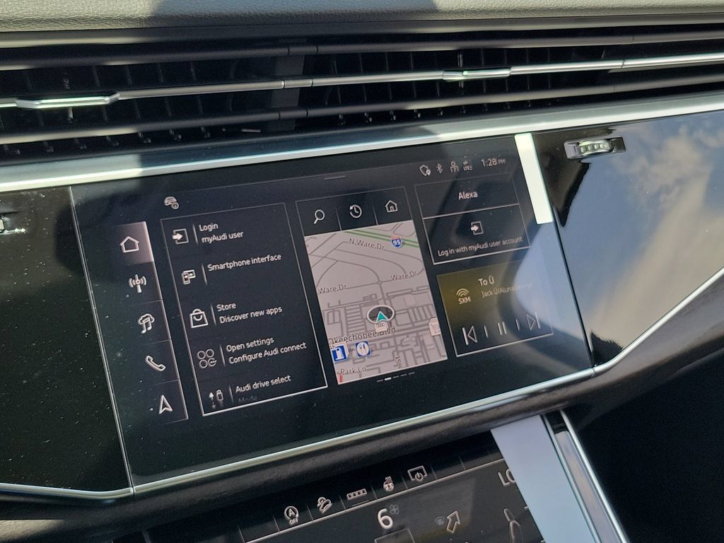 New 2026 Audi Q7 3.0T Premium AWD/4WD image 12