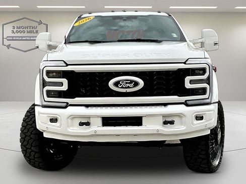 Used 2026 Ford F450 Platinum AWD/4WD image 2