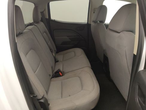 Used 2019 Chevrolet Colorado W/T w/ WT Convenience Package AWD/4WD image 19