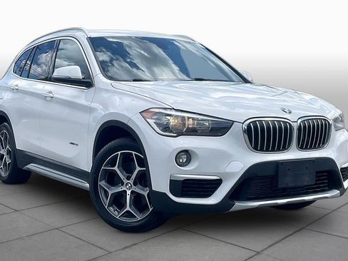 Used 2017 BMW X1 xDrive28i AWD/4WD image 2