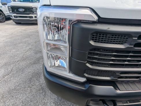 New 2026 Ford F350 XL w/ 360-Degree Camera Package RWD image 10